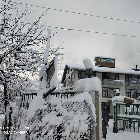 Hotel King Palace Pahalgām Dış mekan fotoğraf