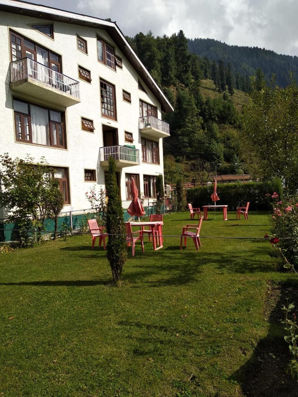 Hotel King Palace Pahalgām Dış mekan fotoğraf