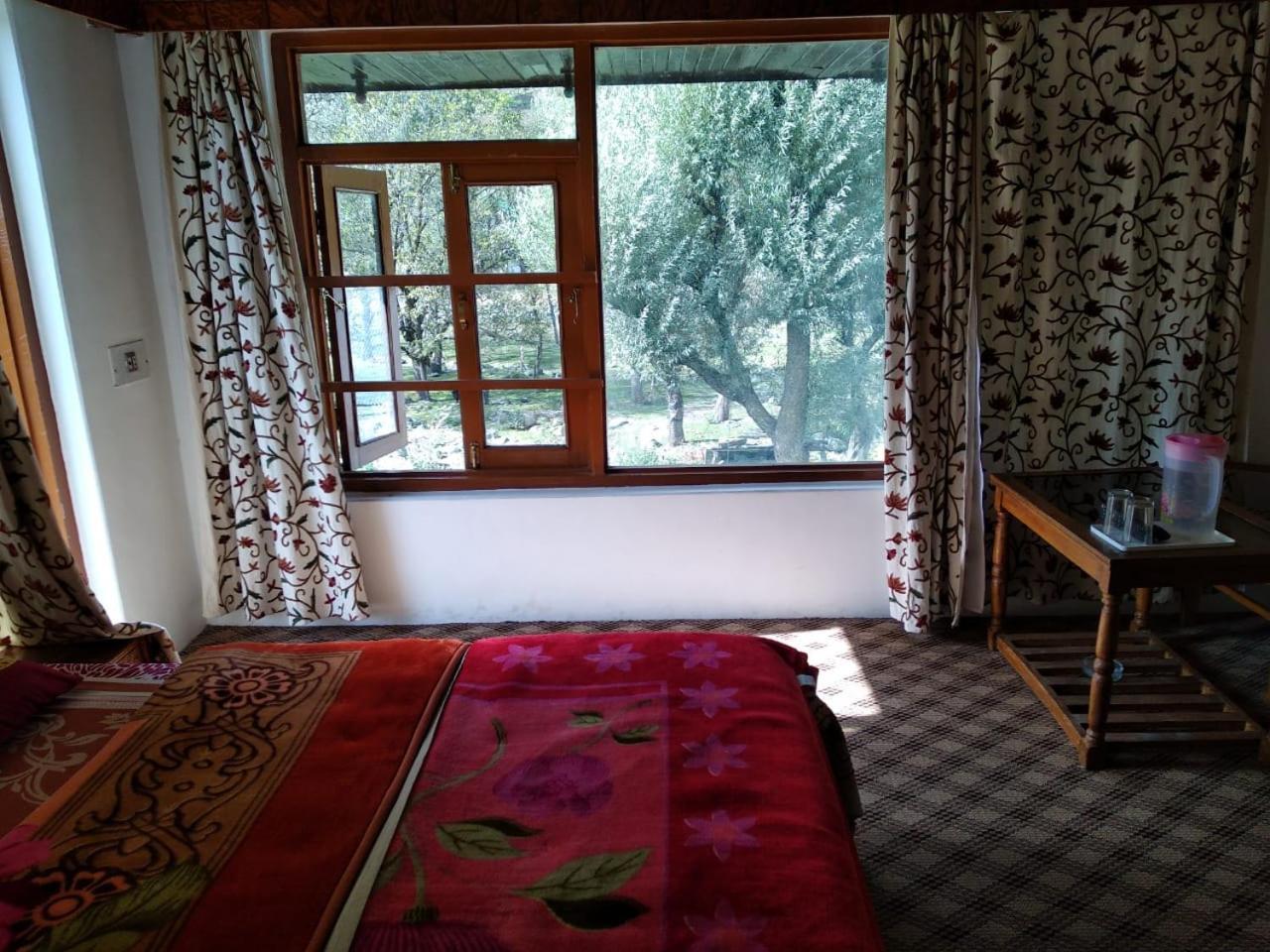 Hotel King Palace Pahalgām Dış mekan fotoğraf