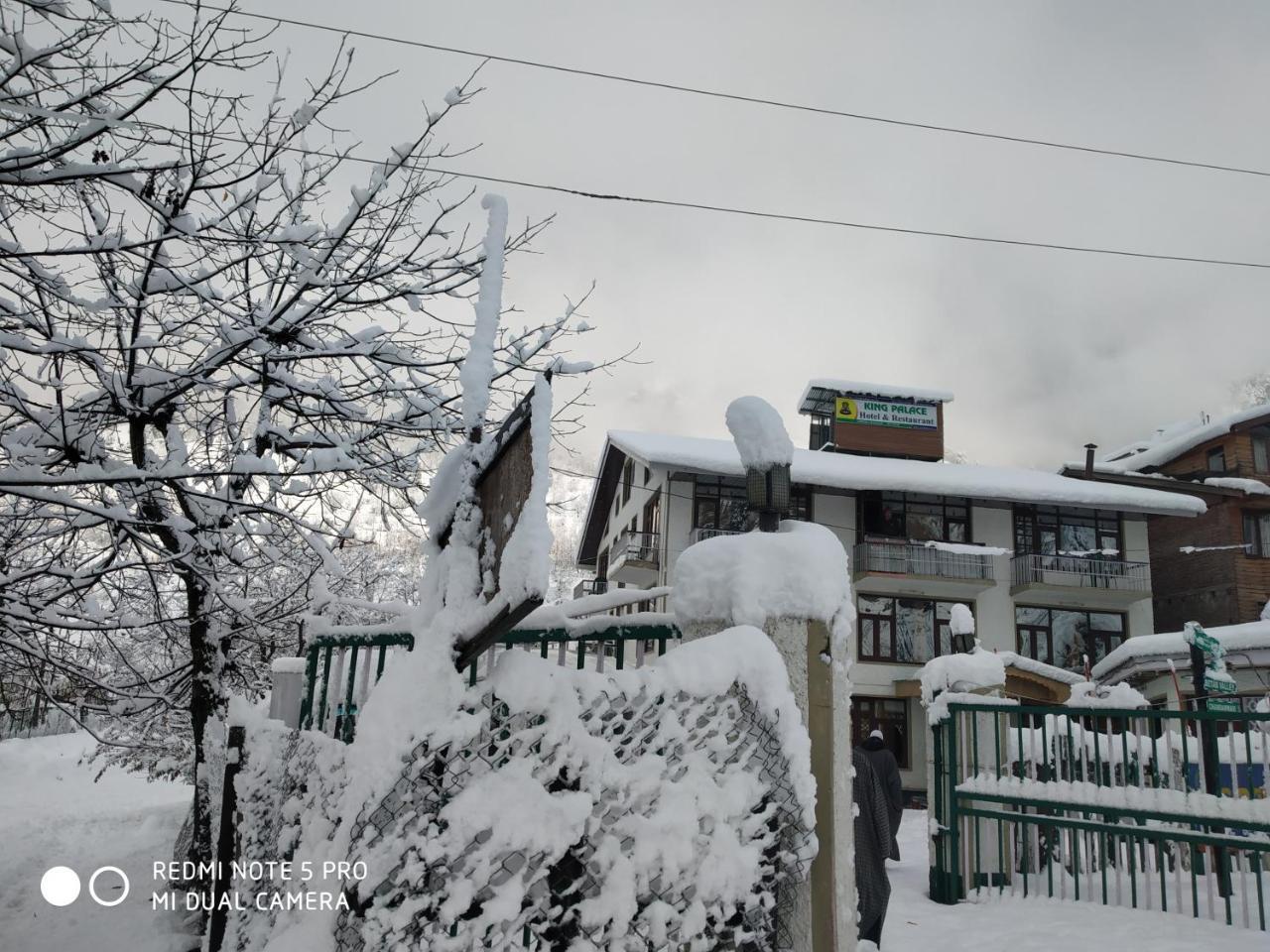 Hotel King Palace Pahalgām Dış mekan fotoğraf